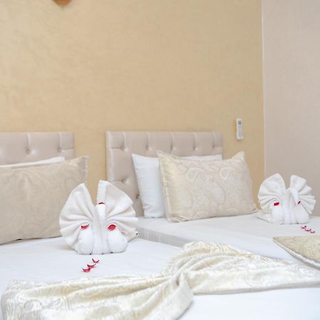 Riad Petite Rose Marrakesh Bagian luar foto